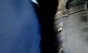 امرأة جميلة القيادة هزاز في حفرة لها كيفيه تصوير افلام البورنو فيديو إباحي  