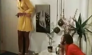 تشعر موقع الاباحية جيدة بالقلق بسبب ثقب ركوب الديك الأسود فيديو إباحي  