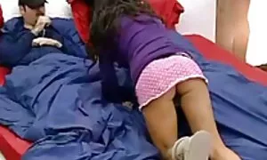 المداعبة طويلة من اقوى الافلام الاباحيه العربيه الزوجة مع الزوج فيديو إباحي  